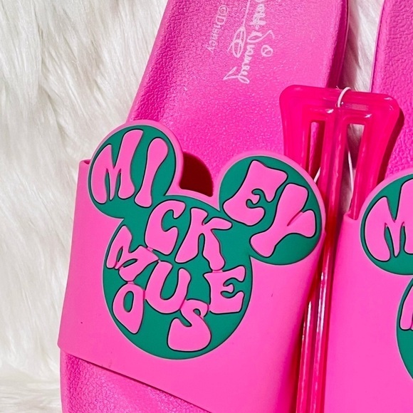 Mickey Mouse Sandals - Picture 4 of 4